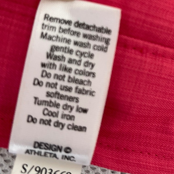 Athleta Rain Check Shell Jacket Pink Women Raincoat Small EUC Outdoor Waterproof - Picture 11 of 12